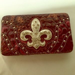 Fleur De Lis Wallet